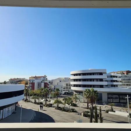 Lägenhet T2 Avec Terrasse Et Parking - Centre Port, Cap D'agde - Fr-1-249-401